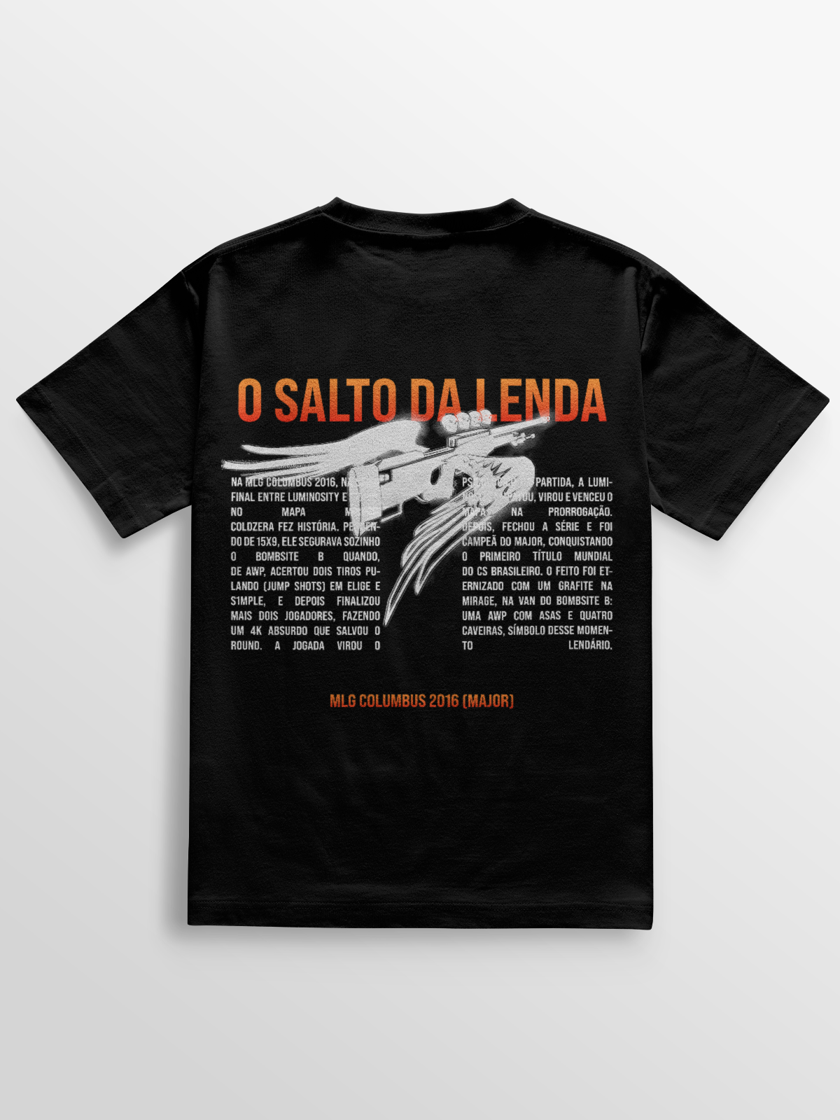 Camiseta estilizada com o grafite lendário da jogada de Coldzera na MLG 2016. Impressão DTF, algodão premium, reforço nas costuras e corte ajustado. Disponível nas cores branca e preta.