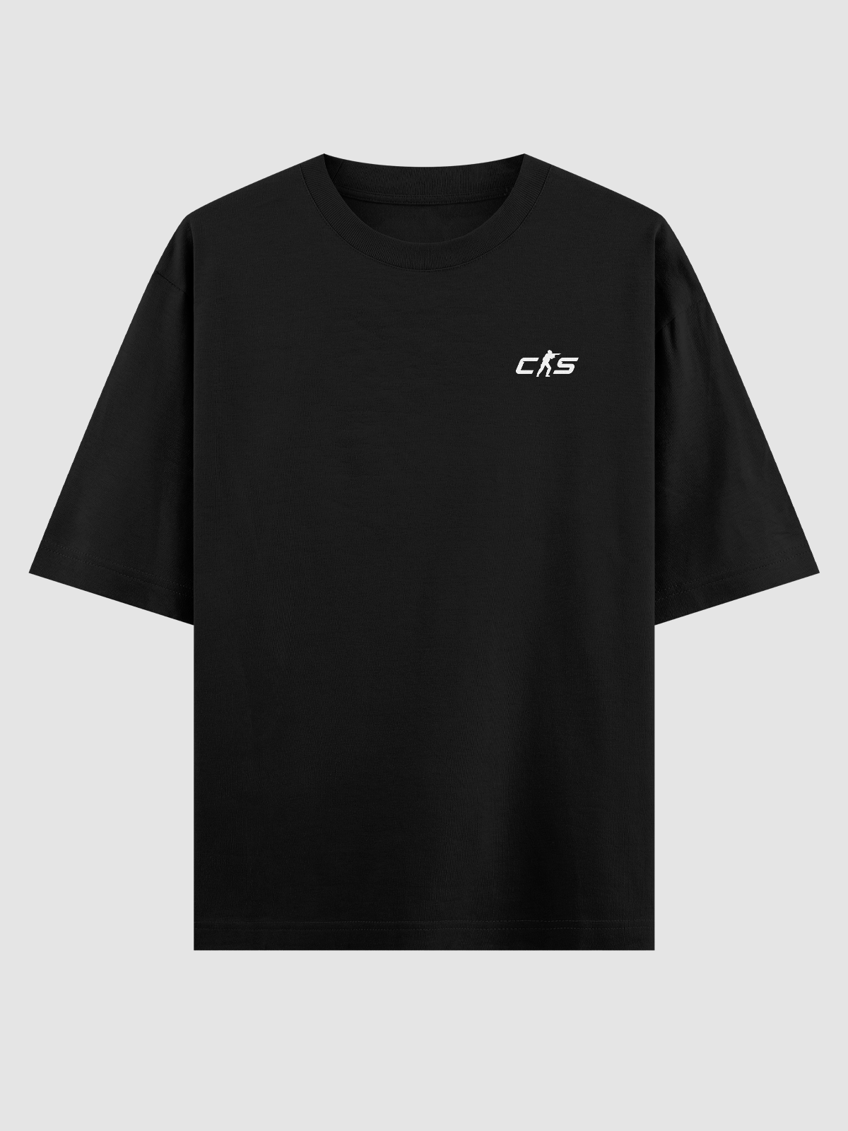 Camiseta estilizada com o mapa Overpass do CS estampado em DTF, disponível em variações preta e branca. Confeccionada em algodão penteado, com corte ajustado ao corpo e costuras reforçadas.