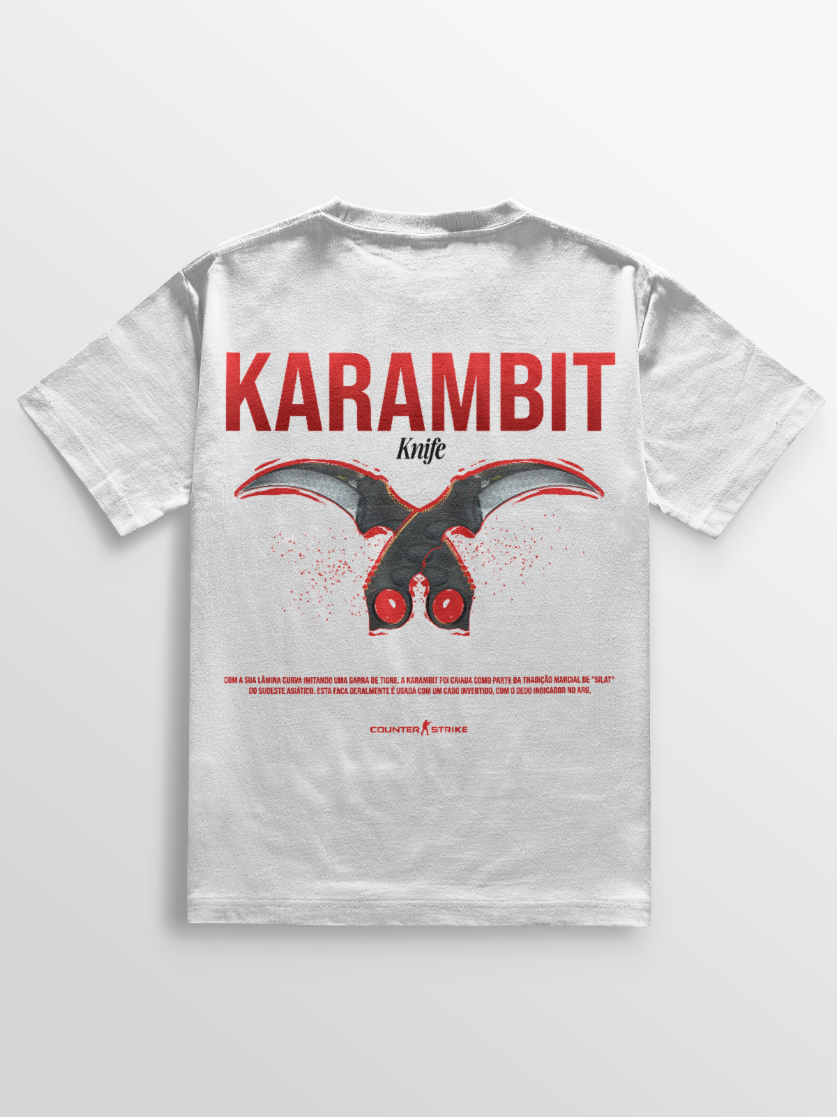 Camiseta gamer Karambit Counter Strike Double Art, feita em algodão penteado 100%, estampa DTF de alta definição, caimento ajustado e acabamento reforçado, ideal para fãs de CS que buscam estilo e qualidade.