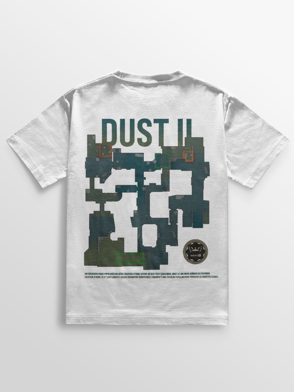 Camiseta Counter Strike Dust II, confeccionada em algodão penteado fio 30.1, com estampa DTF de alta definição reproduzindo o layout icônico do mapa, unindo resistência, conforto e o orgulho de vestir um clássico gamer.