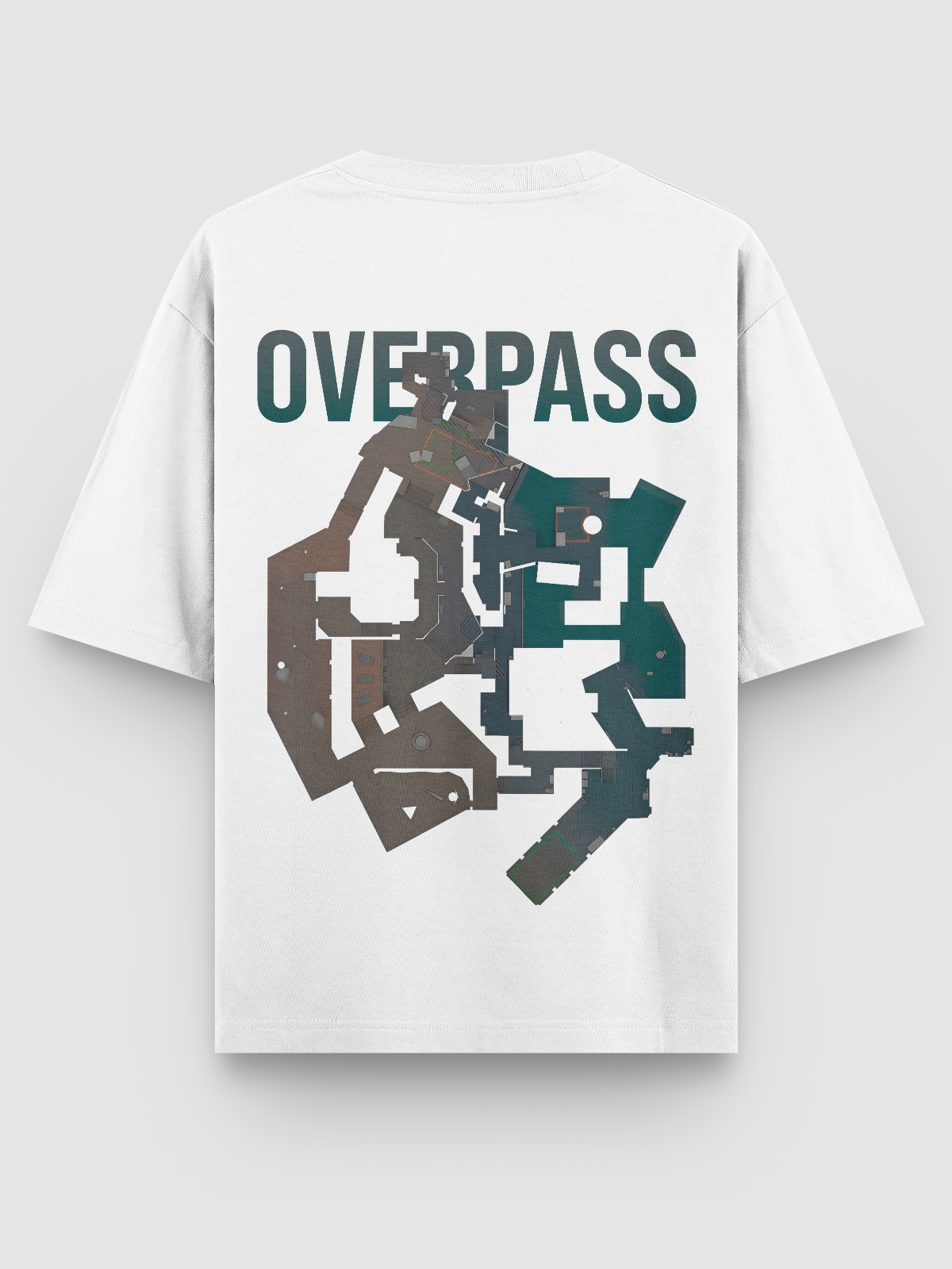 Camiseta estilizada com o mapa Overpass do CS estampado em DTF, disponível em variações preta e branca. Confeccionada em algodão penteado, com corte ajustado ao corpo e costuras reforçadas.