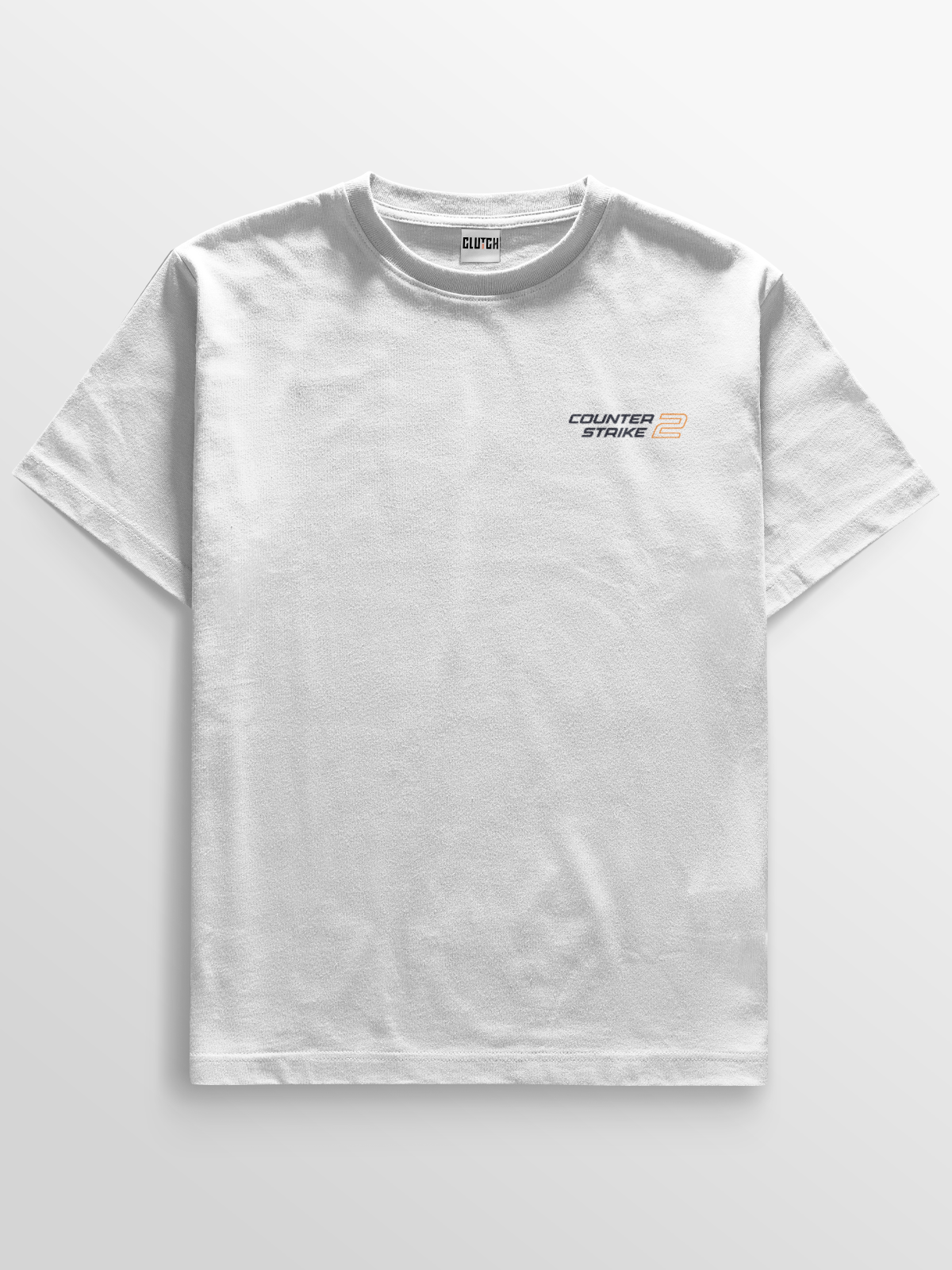 Camiseta gamer dos agentes CT & TR de Counter Strike 2, feita em algodão penteado fio 30.1, estampa DTF de alta definição com efeito crackled e acabamento reforçado, unindo estilo, conforto e durabilidade.