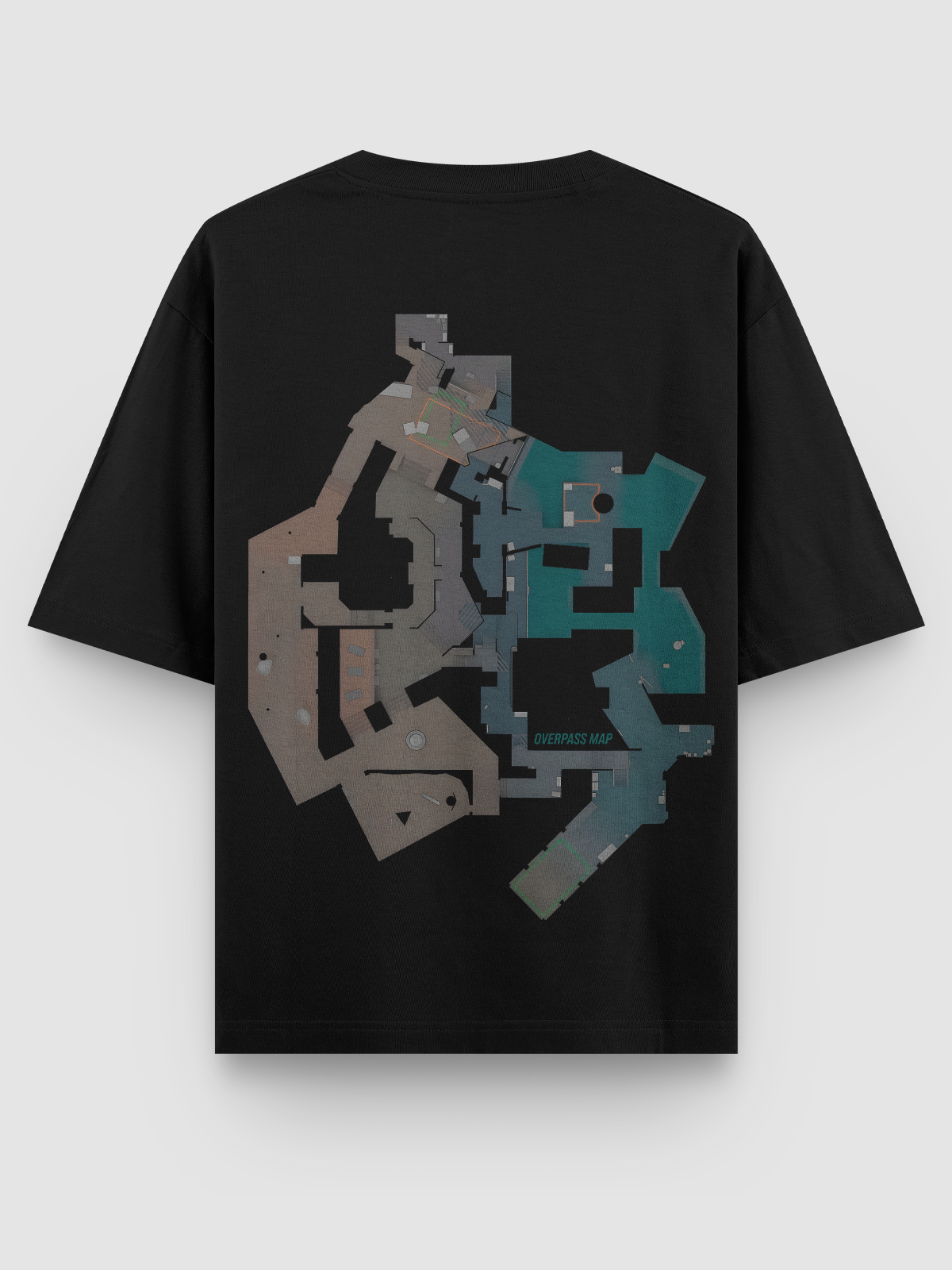 Camiseta estilizada com o mapa Overpass do CS estampado em DTF, disponível em variações preta e branca. Confeccionada em algodão penteado, com corte ajustado ao corpo e costuras reforçadas.