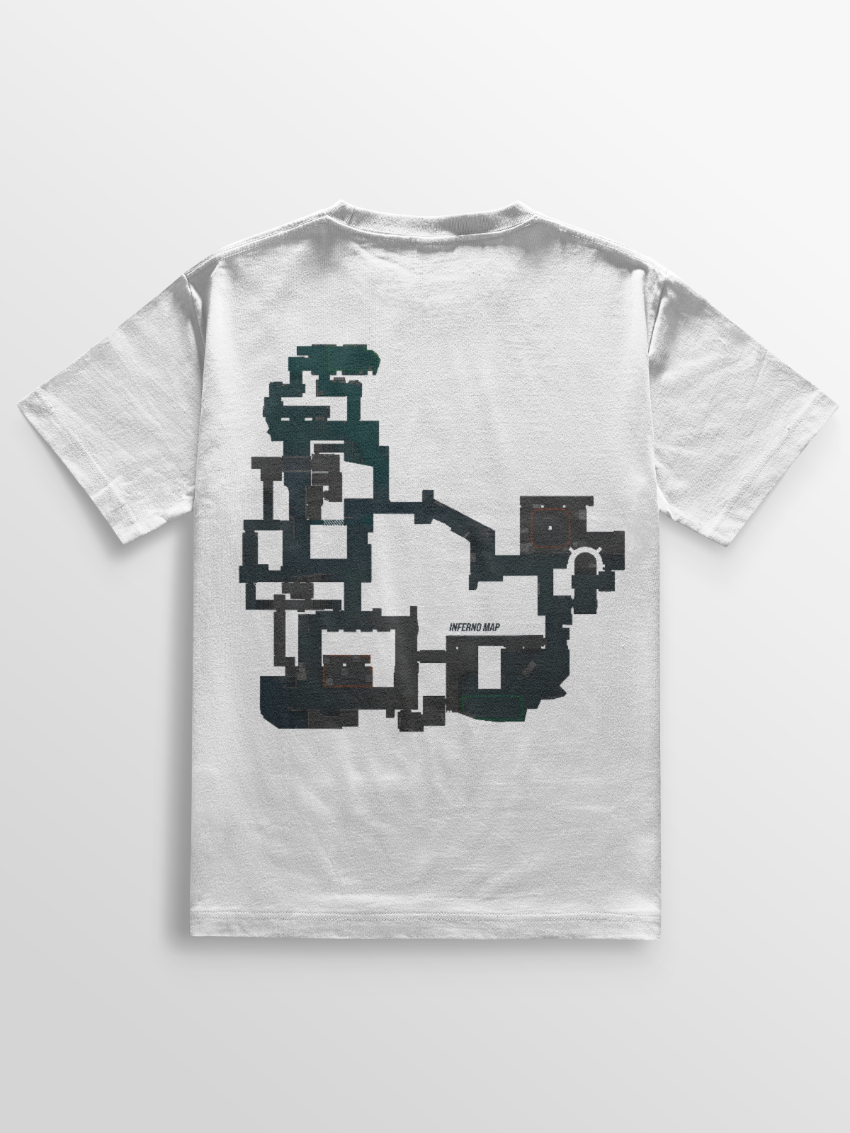 Camiseta com estampa de alta definição do mapa Inferno de Counter-Strike. Confeccionada em algodão penteado, com costura reforçada e visual ideal para quem vive o jogo dentro e fora do servidor.